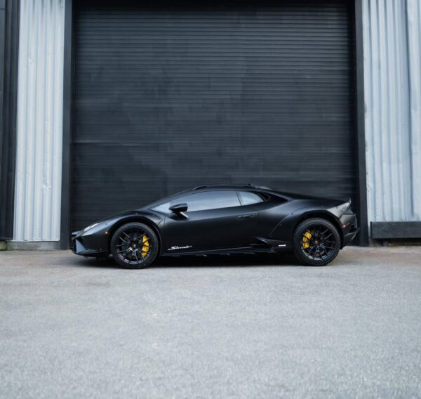 2024 Lamborghini Huracan Sterrato